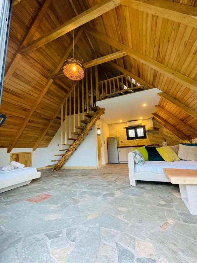 Unique Wooden Villa With Pool Olympiáda Eksteriør bilde